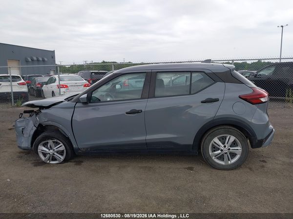 2023 NISSAN KICKS S