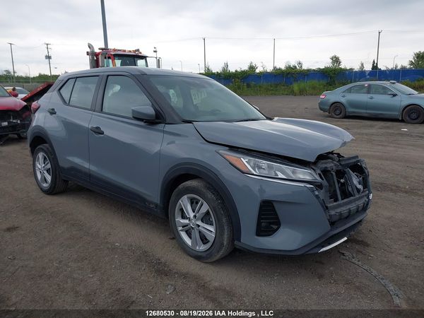 2023 NISSAN KICKS S