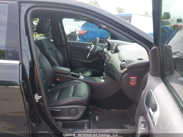 2014 MERCEDES-BENZ B-CLASS B250 — I5