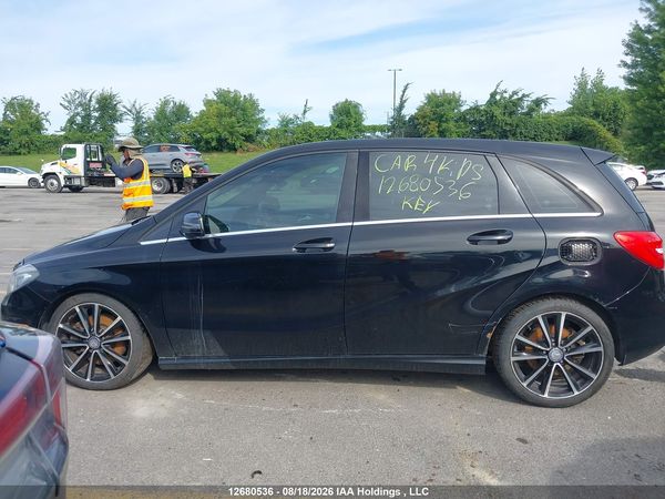 2014 MERCEDES-BENZ B-CLASS B250 — I15