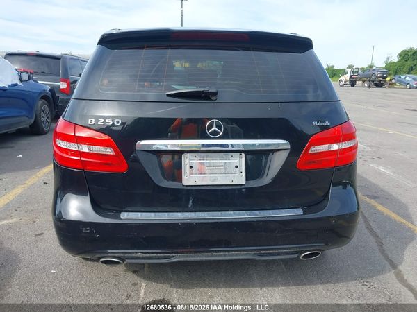 2014 MERCEDES-BENZ B-CLASS B250 — I17