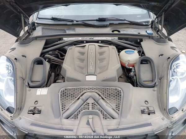 2015 PORSCHE MACAN S