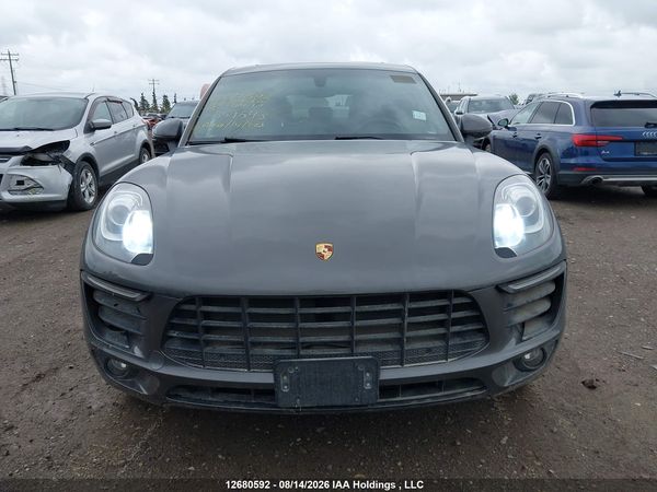 2015 PORSCHE MACAN S