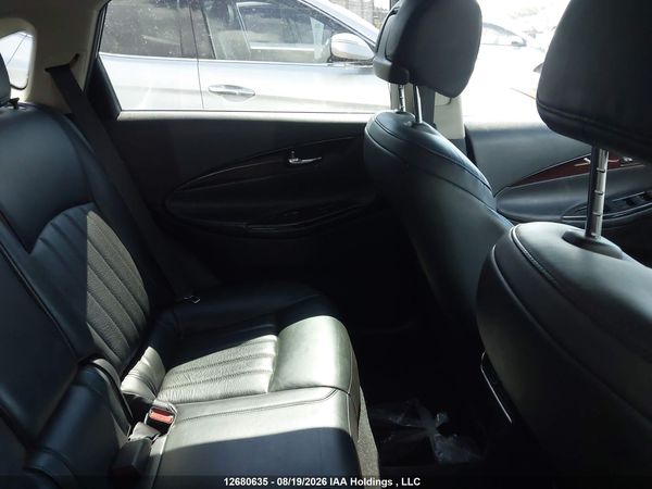 2016 INFINITI QX50