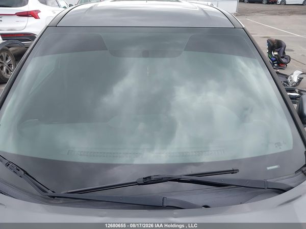 2019 NISSAN KICKS