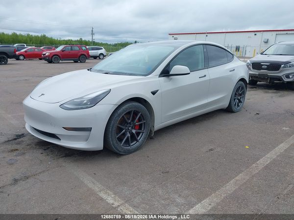 2021 TESLA MODEL 3