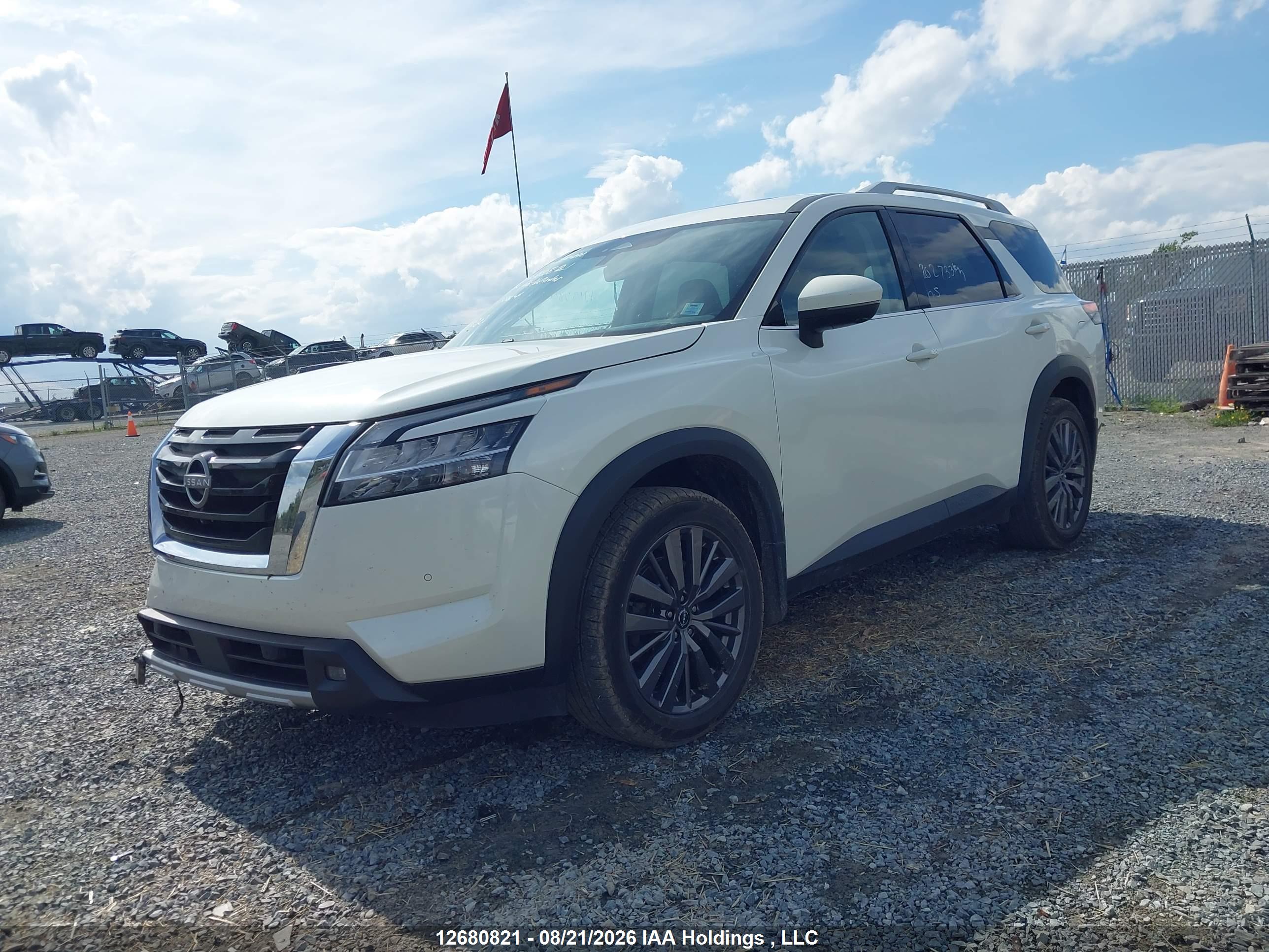 2023 NISSAN PATHFINDER sl — I2