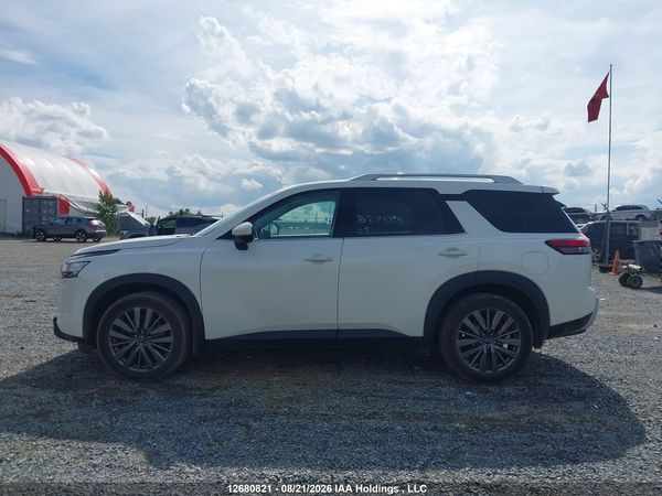2023 NISSAN PATHFINDER sl — I14