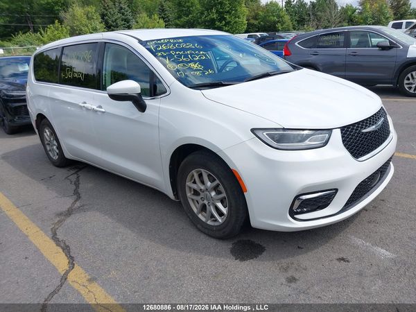 2023 CHRYSLER PACIFICA TOURING L