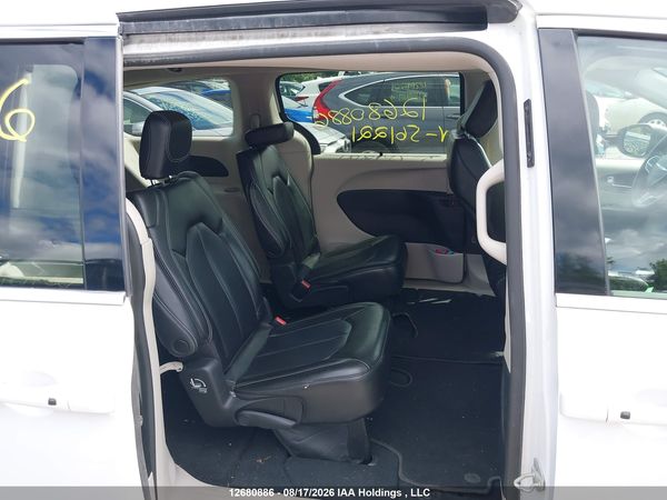 2023 CHRYSLER PACIFICA TOURING L