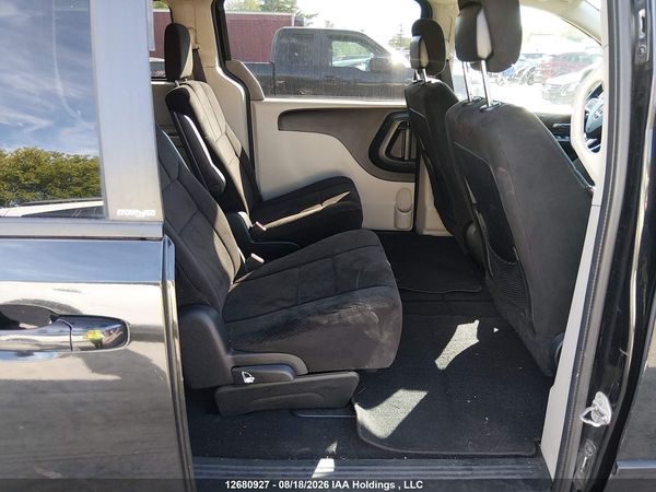 2013 DODGE GRAND CARAVAN SE — I8