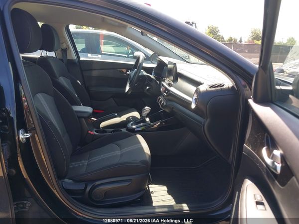2023 KIA FORTE