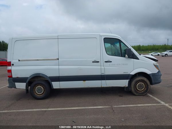 2014 MERCEDES-BENZ SPRINTER 2500 STANDARD ROOF