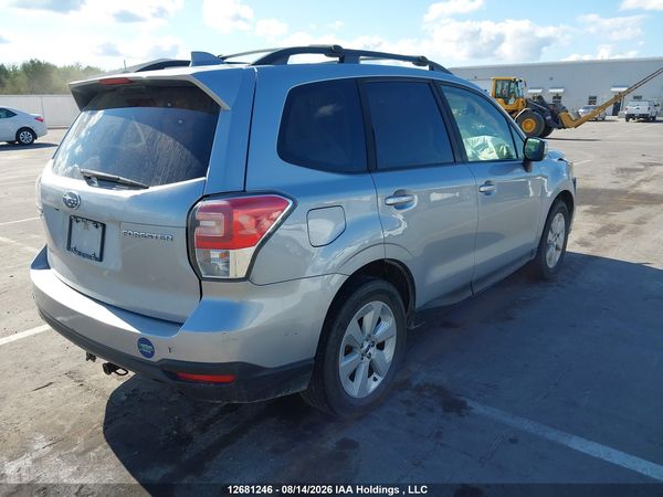 2018 SUBARU FORESTER — I4