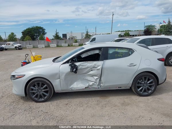 2026 MAZDA MAZDA3 GT