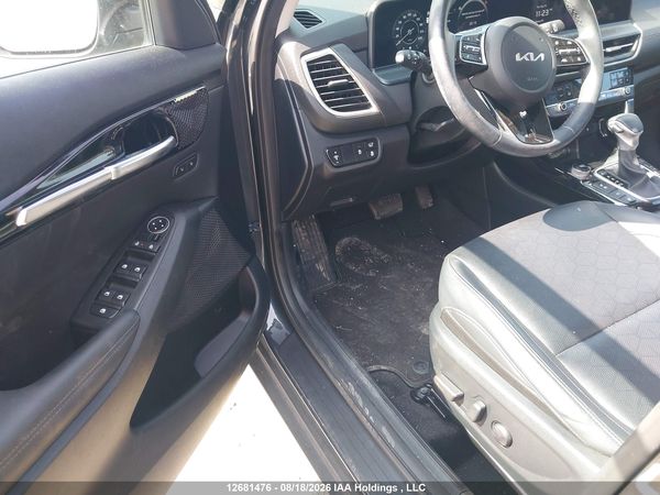 2024 KIA SELTOS EX/EX PREMIUM
