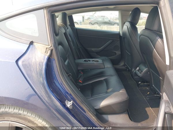 2022 TESLA MODEL 3