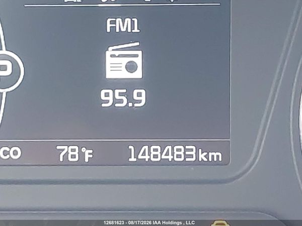 2017 KIA SORENTO L, LX