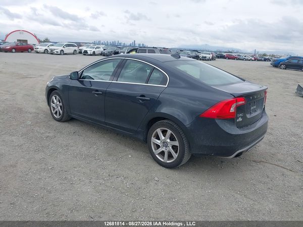 2016 VOLVO S60 Premier