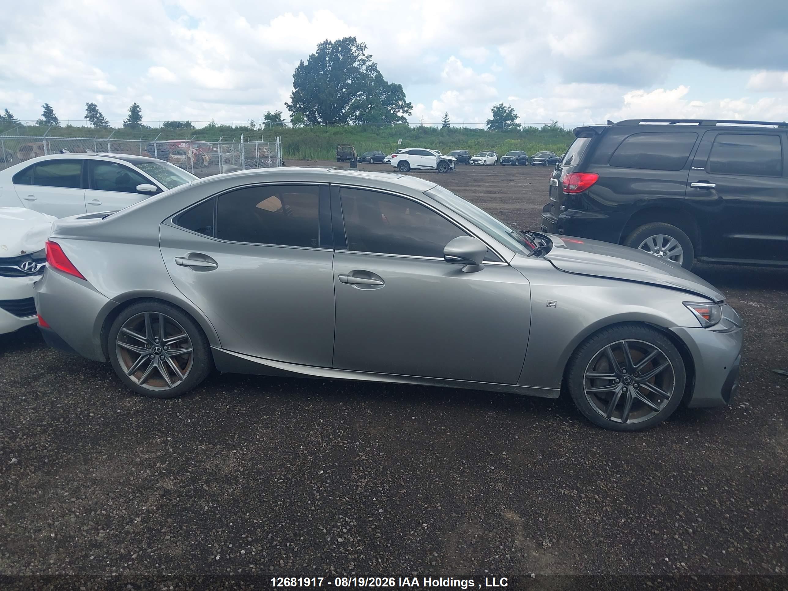 2018 LEXUS IS 300