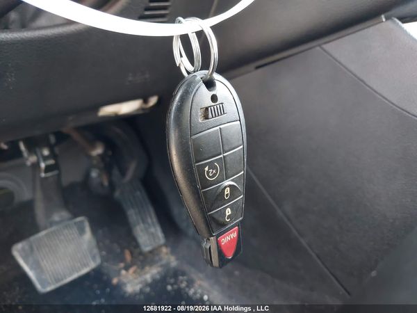 2019 JEEP CHEROKEE TRAILHAWK — I11