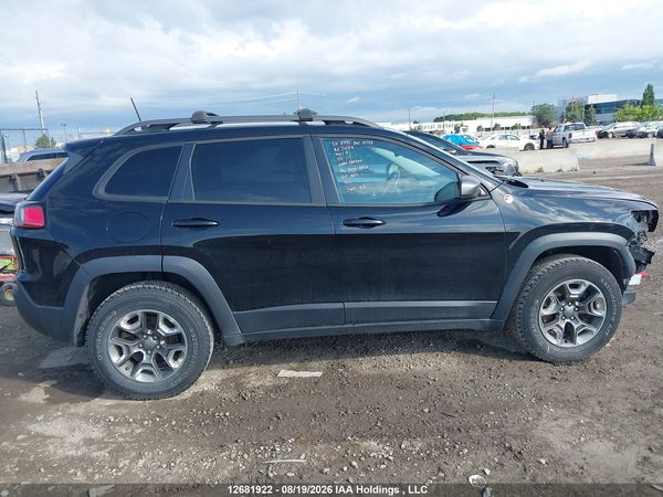 2019 JEEP CHEROKEE TRAILHAWK — I14