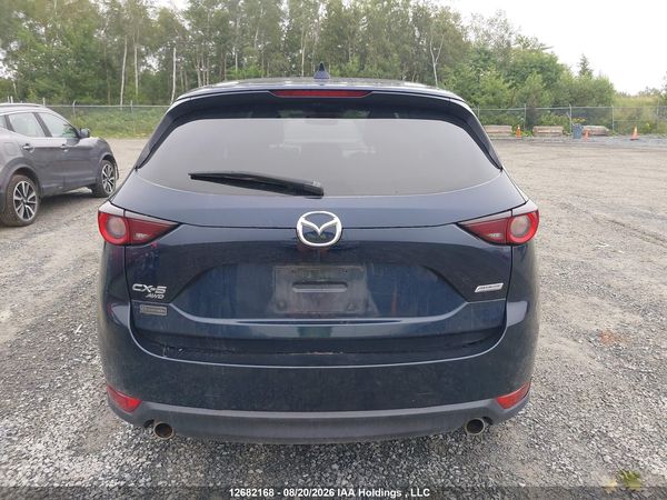 2017 MAZDA CX-5 GS