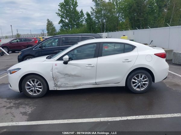2018 MAZDA MAZDA3