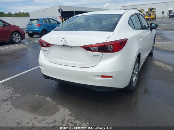 2018 MAZDA MAZDA3