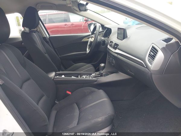2018 MAZDA MAZDA3