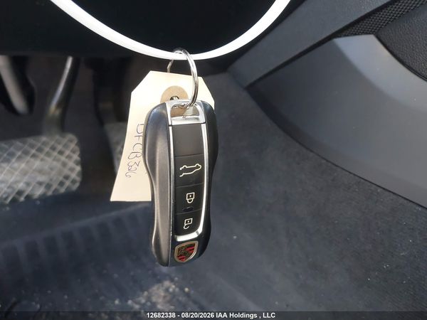 2019 PORSCHE CAYENNE