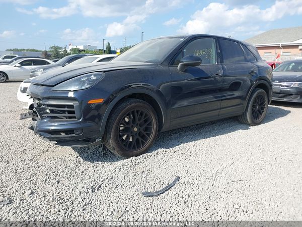 2019 PORSCHE CAYENNE