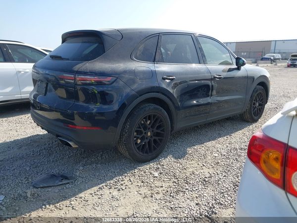 2019 PORSCHE CAYENNE