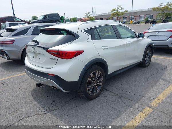 2018 INFINITI QX30