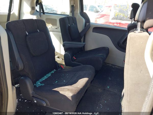 2014 DODGE GRAND CARAVAN SE — I8