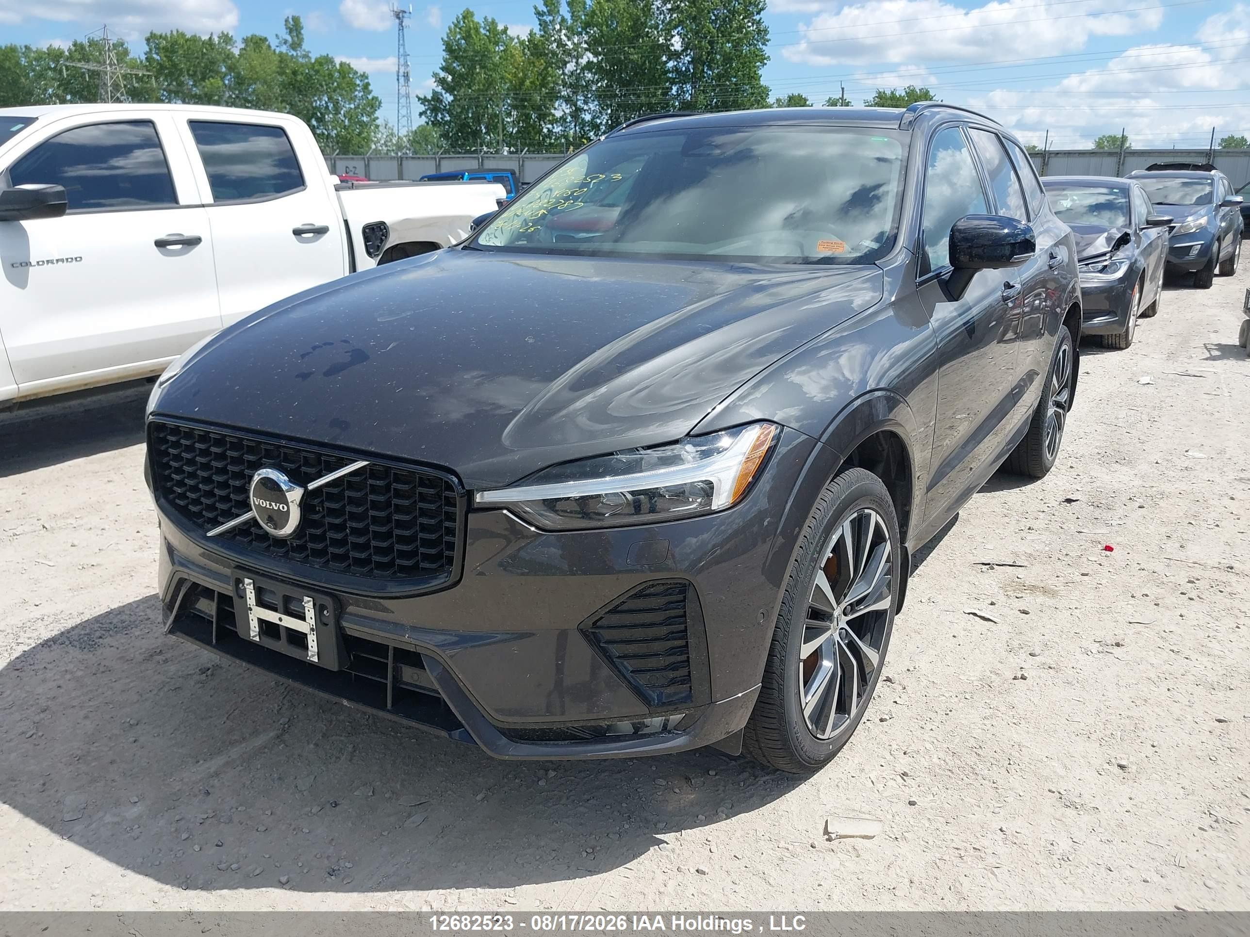 2024 VOLVO XC60 PLUS — I2