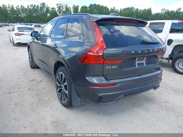 2024 VOLVO XC60 PLUS — I3