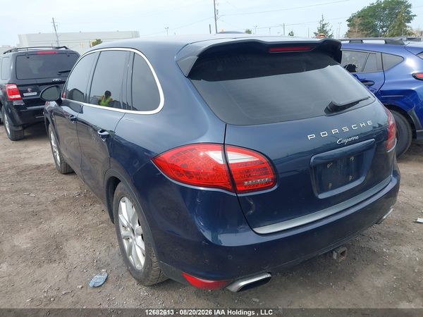 2014 PORSCHE CAYENNE — I3