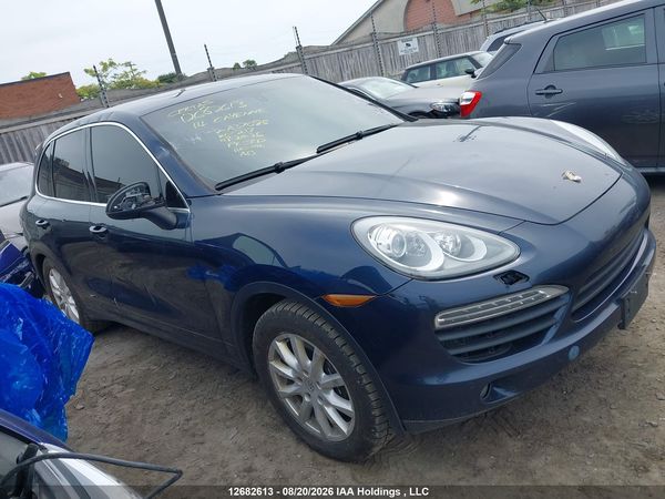 2014 PORSCHE CAYENNE — I13
