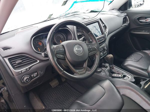 2019 JEEP CHEROKEE TRAILHAWK