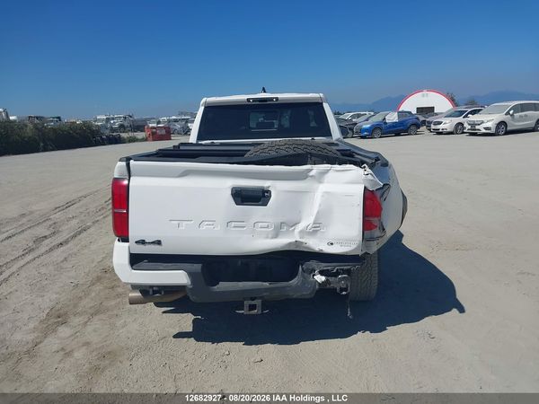 2024 TOYOTA TACOMA — I17
