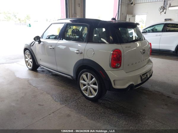 2015 MINI COUNTRY MAN