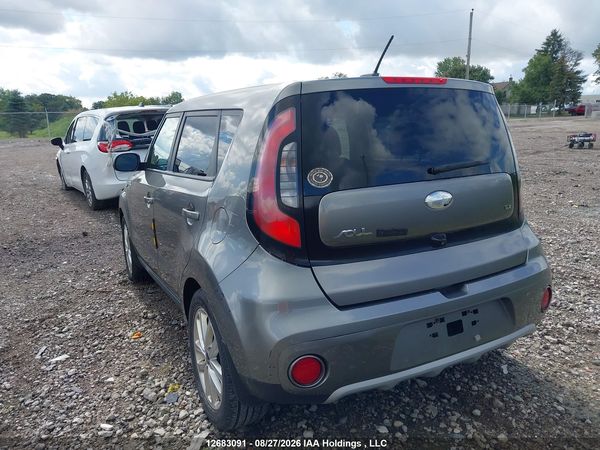 2019 KIA SOUL