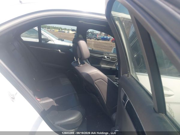 2013 MERCEDES-BENZ C 300 4MATIC — I8