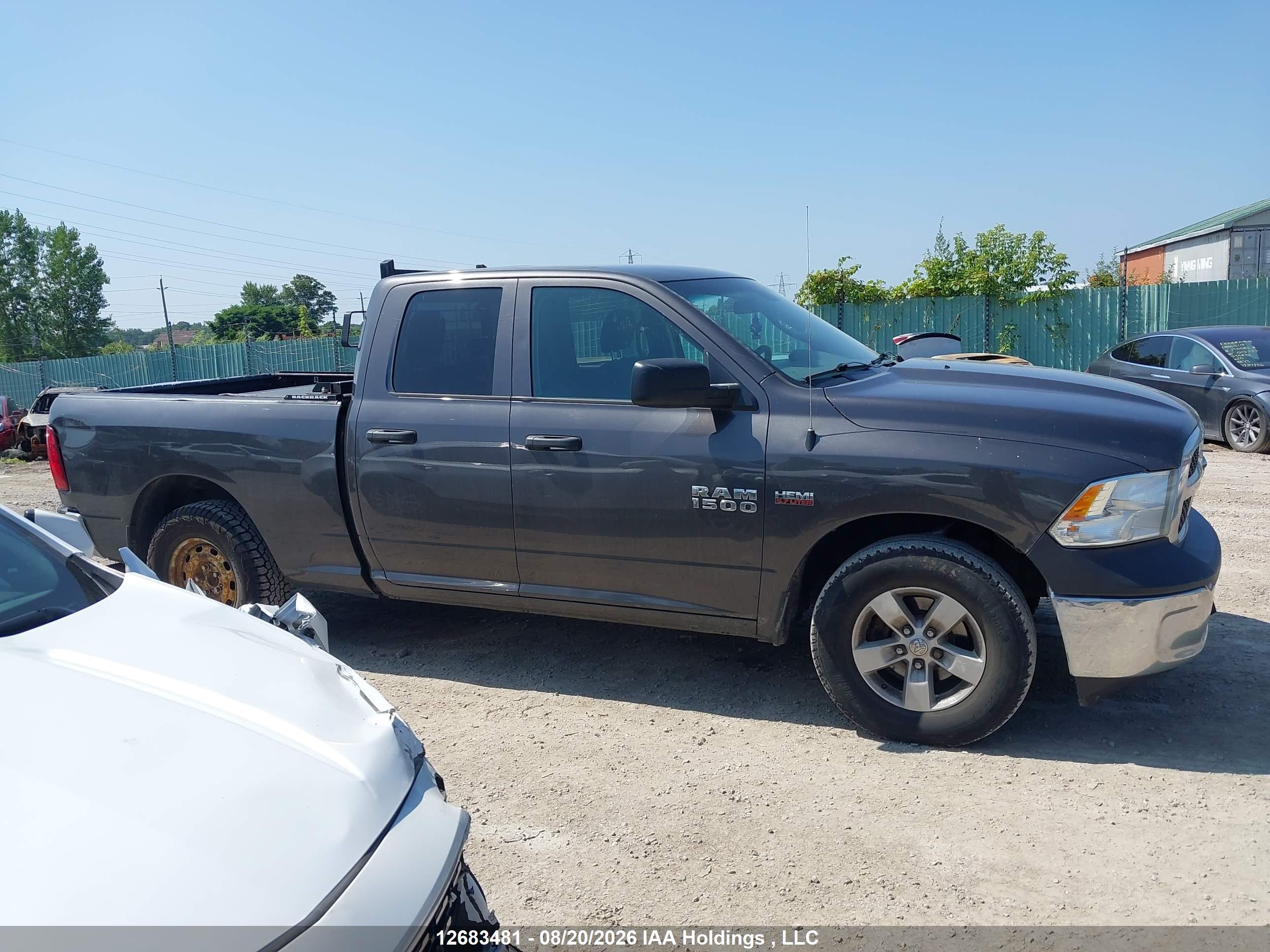 2018 RAM 1500 ST