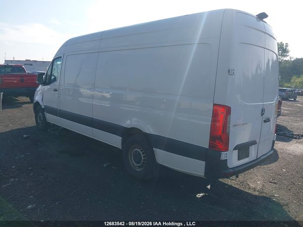 2022 MERCEDES-BENZ SPRINTER 2500 907 (VS30) — I3