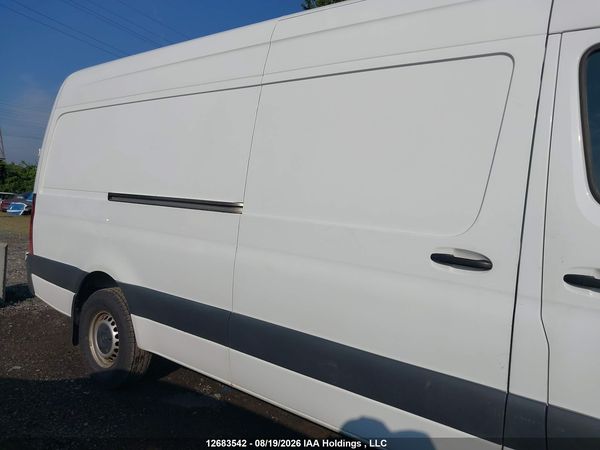 2022 MERCEDES-BENZ SPRINTER 2500 907 (VS30) — I13