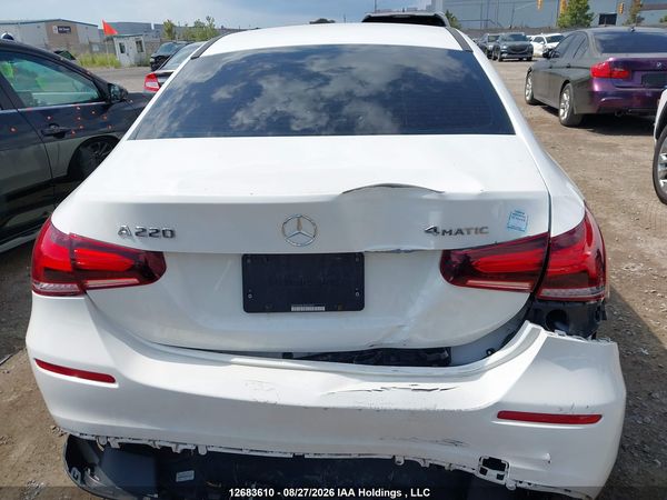 2019 MERCEDES-BENZ A 220 4MATIC