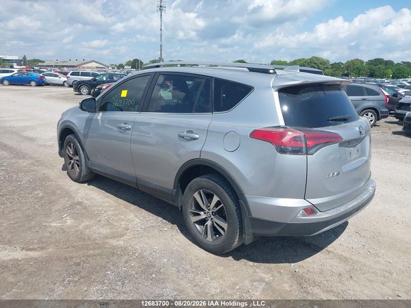 2017 TOYOTA RAV4 XLE — I3