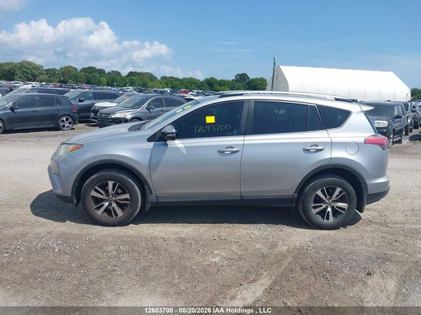 2017 TOYOTA RAV4 XLE — I14